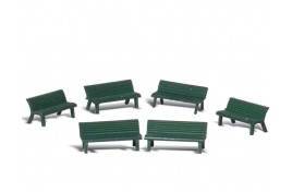 A set of green park benches. Set contains 6 pieces.  HO/OO Scale 