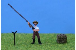 Fisherman with Rod & Tackle Box OO Scale
