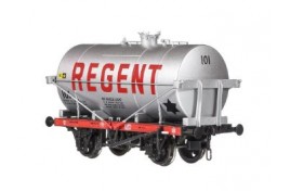 14t Class A Tank Wagon Regent Silver 101 OO Scale