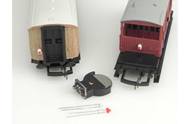 Automatic Tail/Coach/Firebox Light (Flickering Flame) effect (LEDs) OO Scale