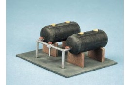 Pair of Oil Tanks with Supports & Pipework Plastic Kit N Scale