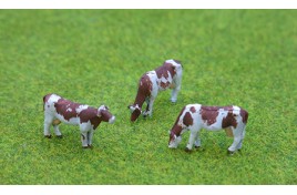 Cows Brown & White Pack of 3 OO Scale