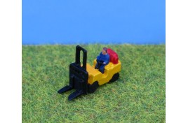 Gas Powered Fork Lift Truck  N Scale