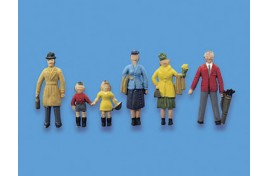 Standing Passengers x 6 Set A OO Scale